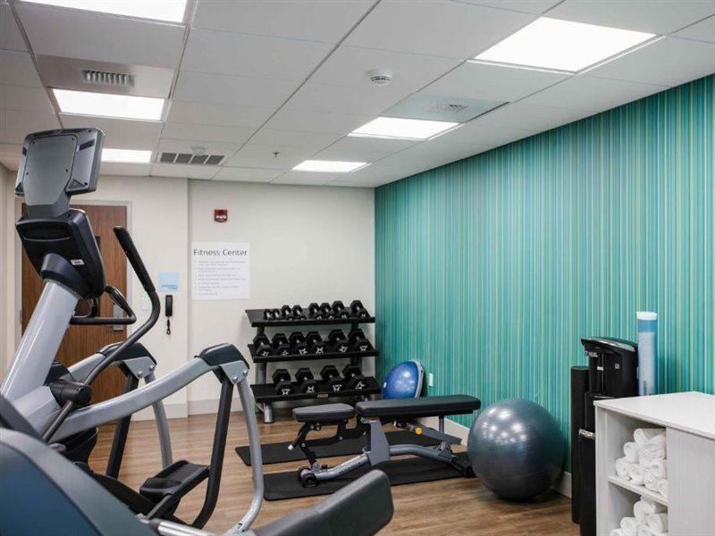 Holiday Inn Express & Suites Oakhurst-Yosemite Park Area By Ihg Exterior foto